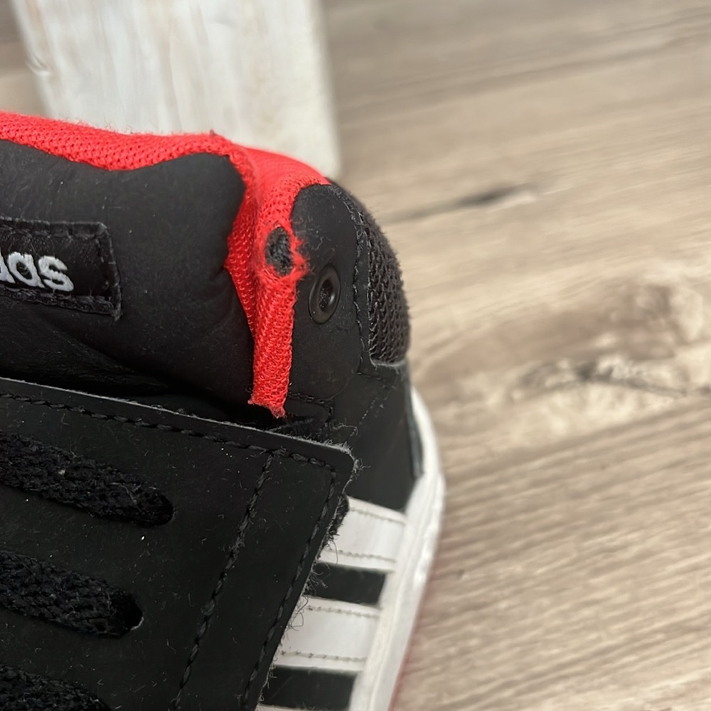 Adidas hightops/9K - Picture 4 of 4